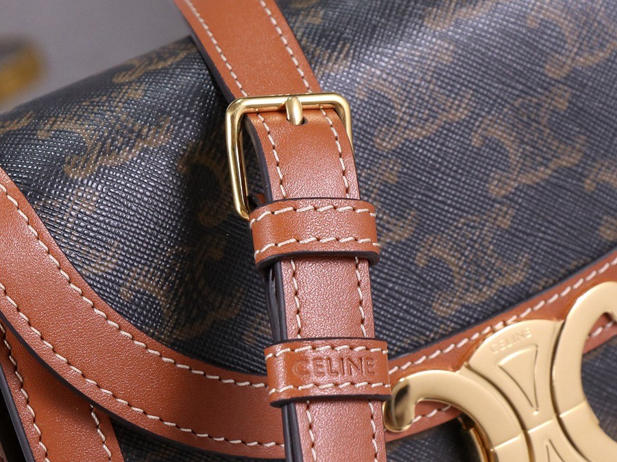 TEEN BESACE Triomphe亮澤牛皮革手袋_9