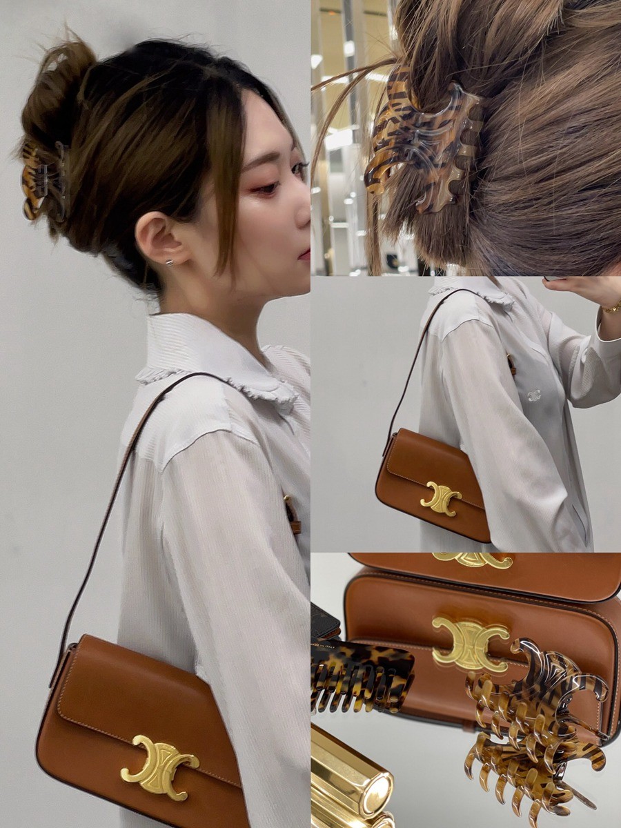 CELINE Triomphe 凱旋門腋下包_14