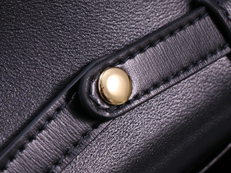 celine Triomphe mini凱旋門迷你斜挎包_9