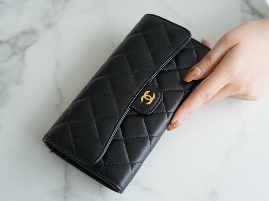 「Classic Flap」經典兩折長夾 黑羊金_6