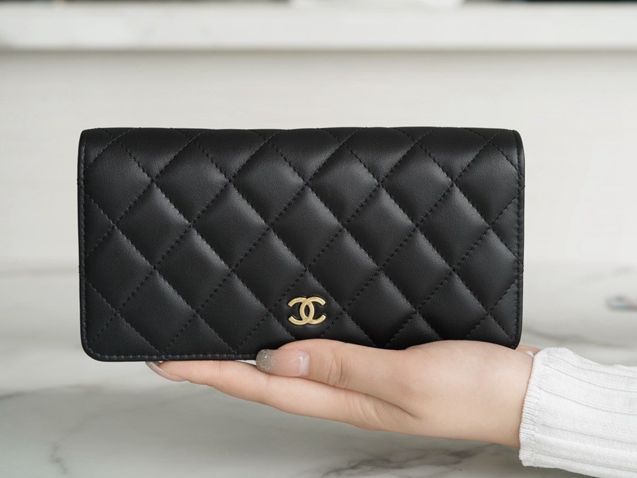 經典CF系列兩折長夾_1