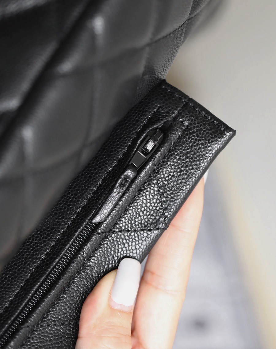 24c Maxi CF40機場包 黑色 淡金_13