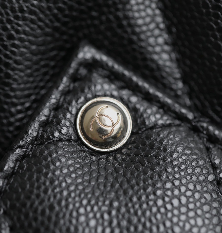 24c Maxi CF40機場包 黑色 淡金_14