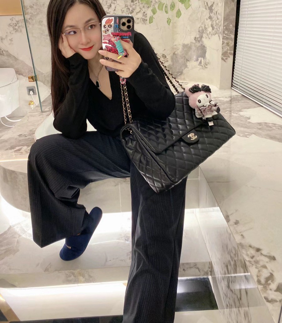 24c Maxi CF40機場包 黑色 淡金_16