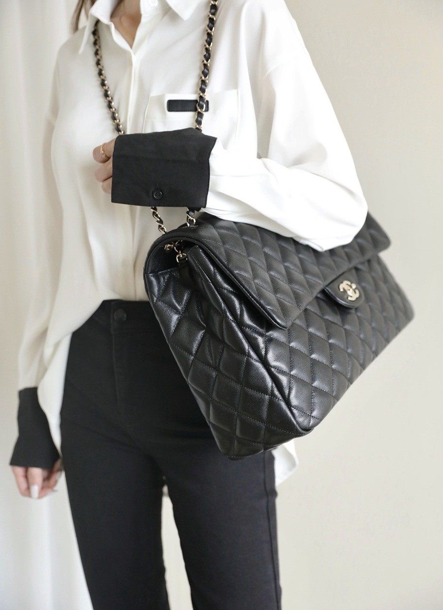 24c Maxi CF40機場包 黑色 淡金_22