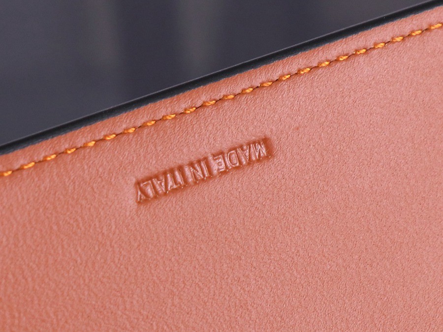 CE老花三折錢包_10