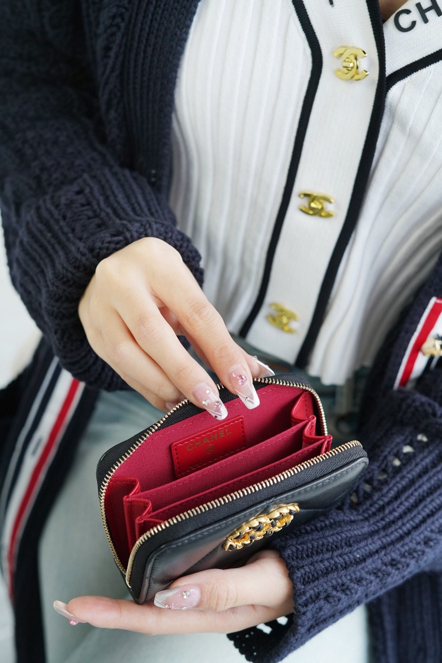 19系列拉鏈零錢卡包 羊皮黑金_16