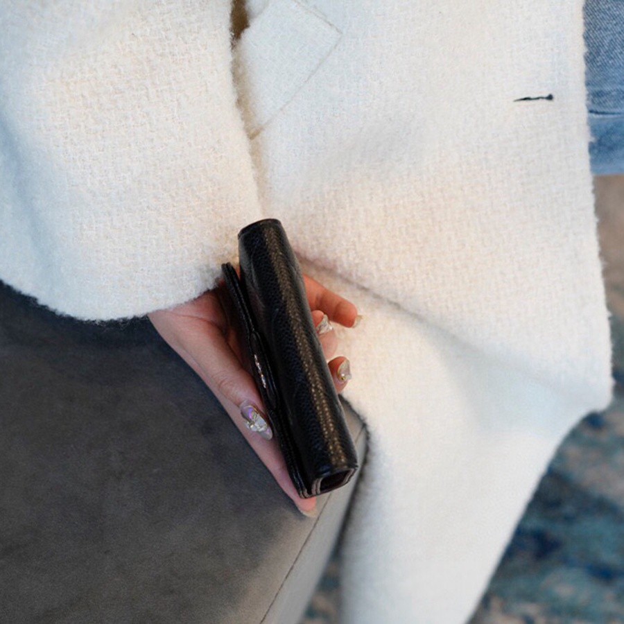 「Classic Flap」經典三折短夾 牛皮黑金_4