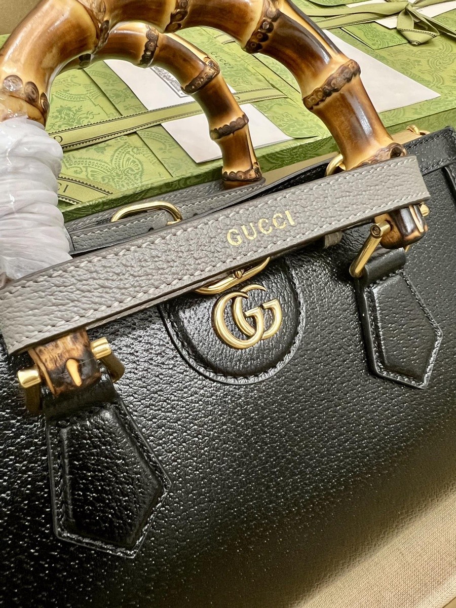 Diana竹節小號肩背包 黑色_2