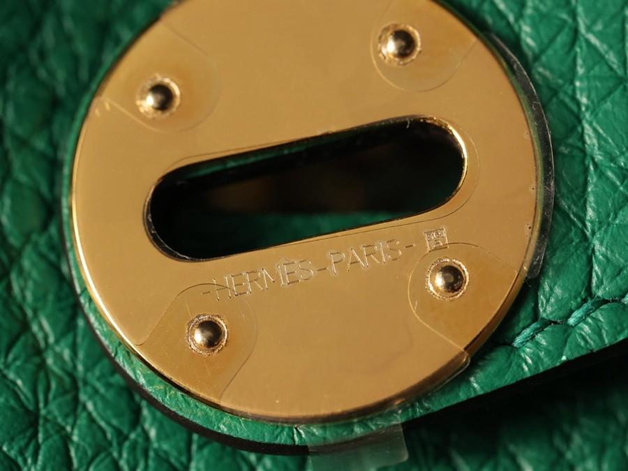 H Lindy 26CM 絲絨綠金扣_23