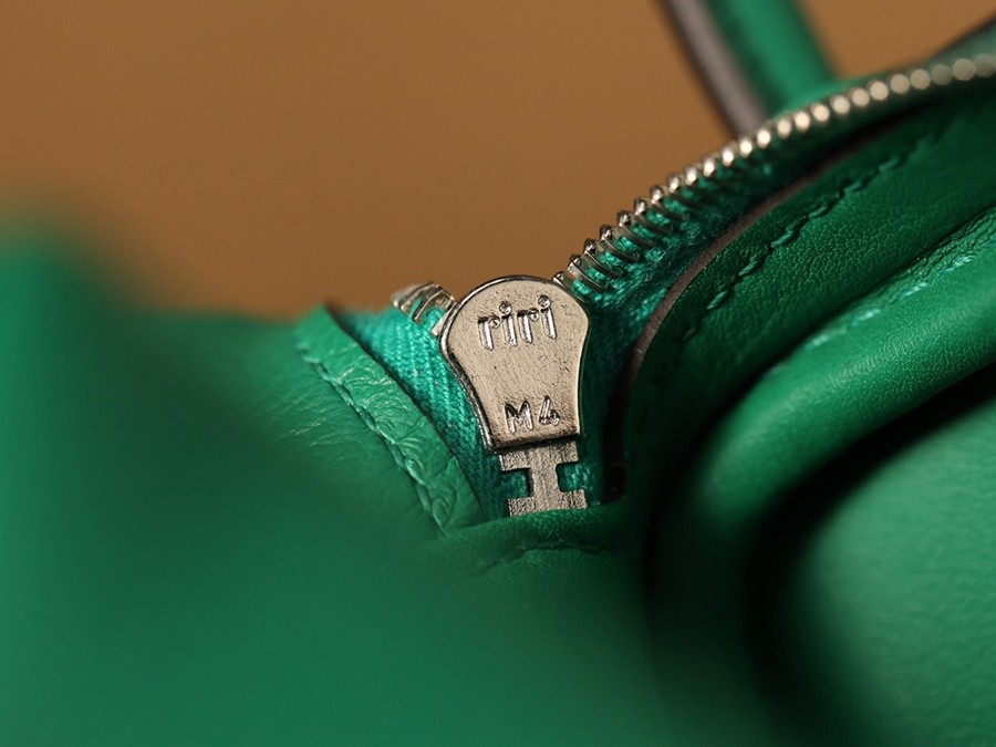 H Lindy Mini 19CM 絲絨綠銀扣_31