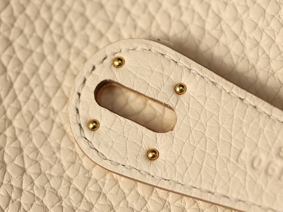 H Lindy 26CM 奶油白金扣_14