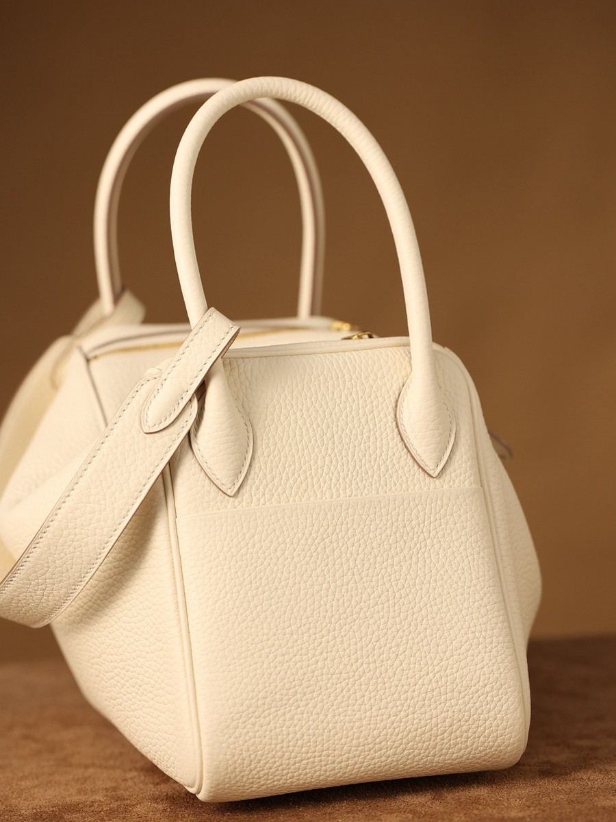 H Lindy 26CM 奶油白金扣_17