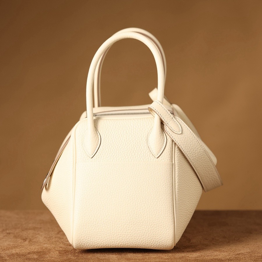 H Lindy 26CM 奶油白銀扣_5