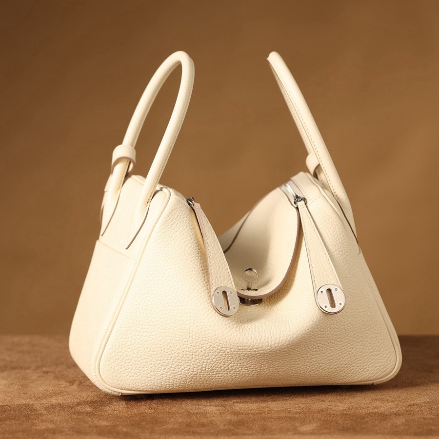 H Lindy 26CM 奶油白銀扣_3