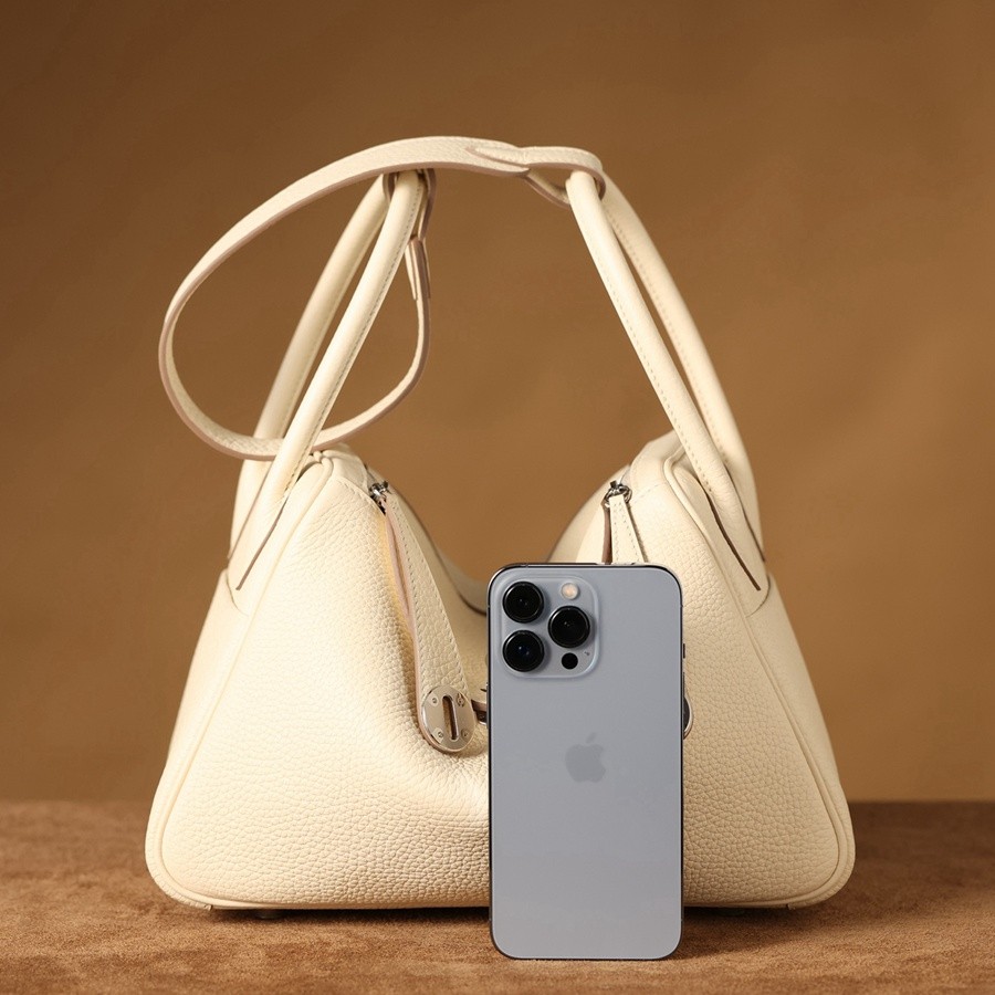 H Lindy 26CM 奶油白銀扣_2