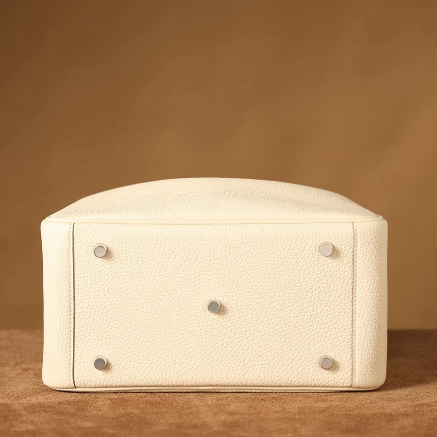 H Lindy 26CM 奶油白銀扣_7