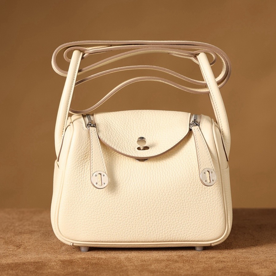 H Lindy Mini 19CM 奶油白銀扣_1