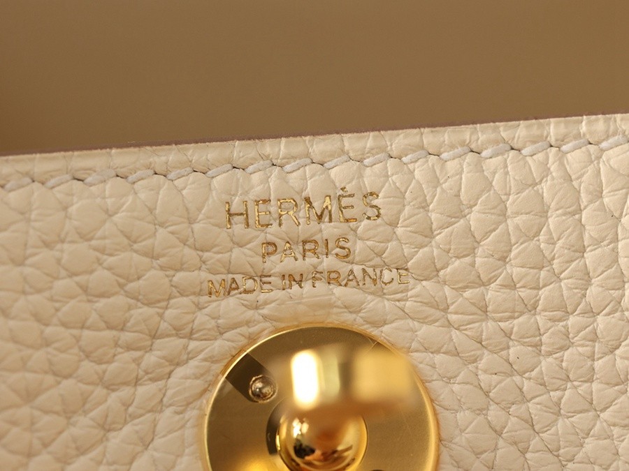 H Lindy Mini 19CM 奶油白金扣_19