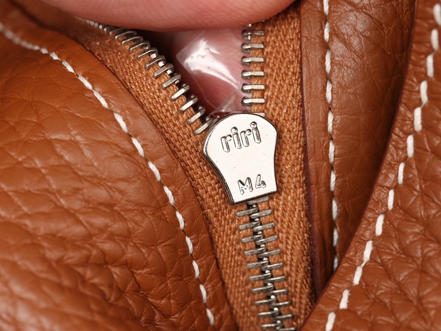 H Lindy 26CM 金棕銀扣_21