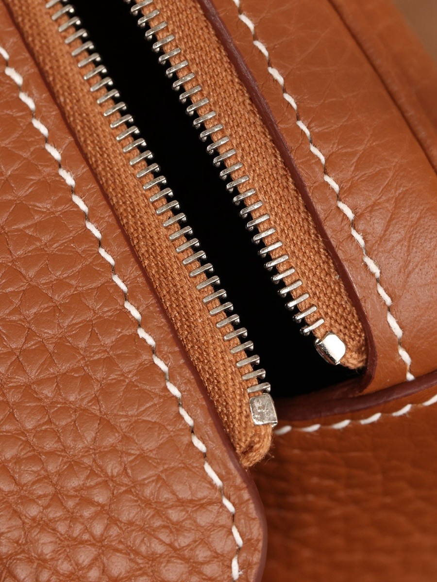 H Lindy 26CM 金棕銀扣_19