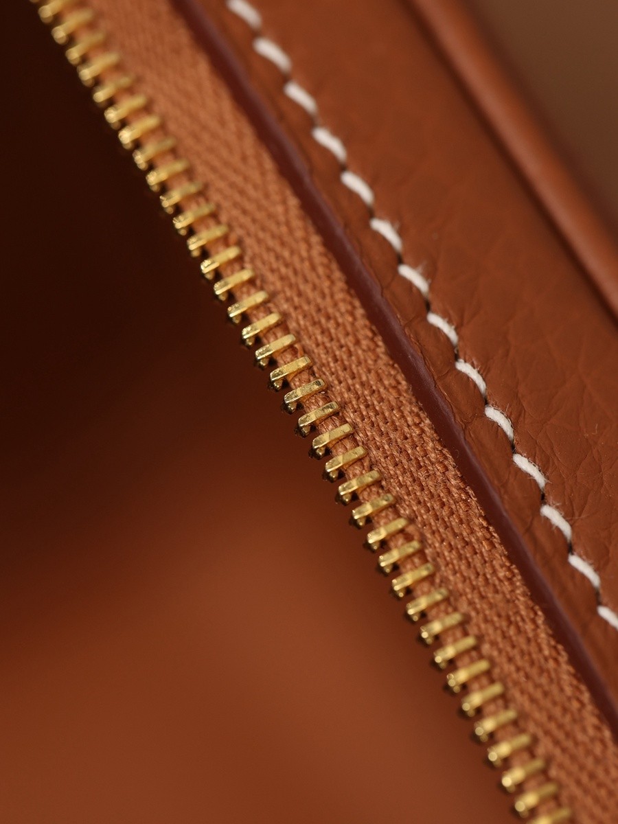 H Lindy 26CM 金棕金扣_23