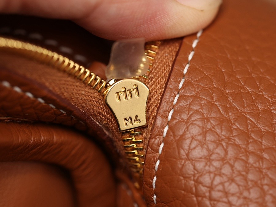 H Lindy 26CM 金棕金扣_24