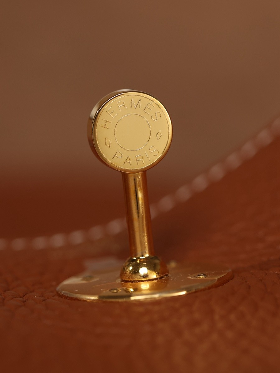 H Lindy 26CM 金棕金扣_26