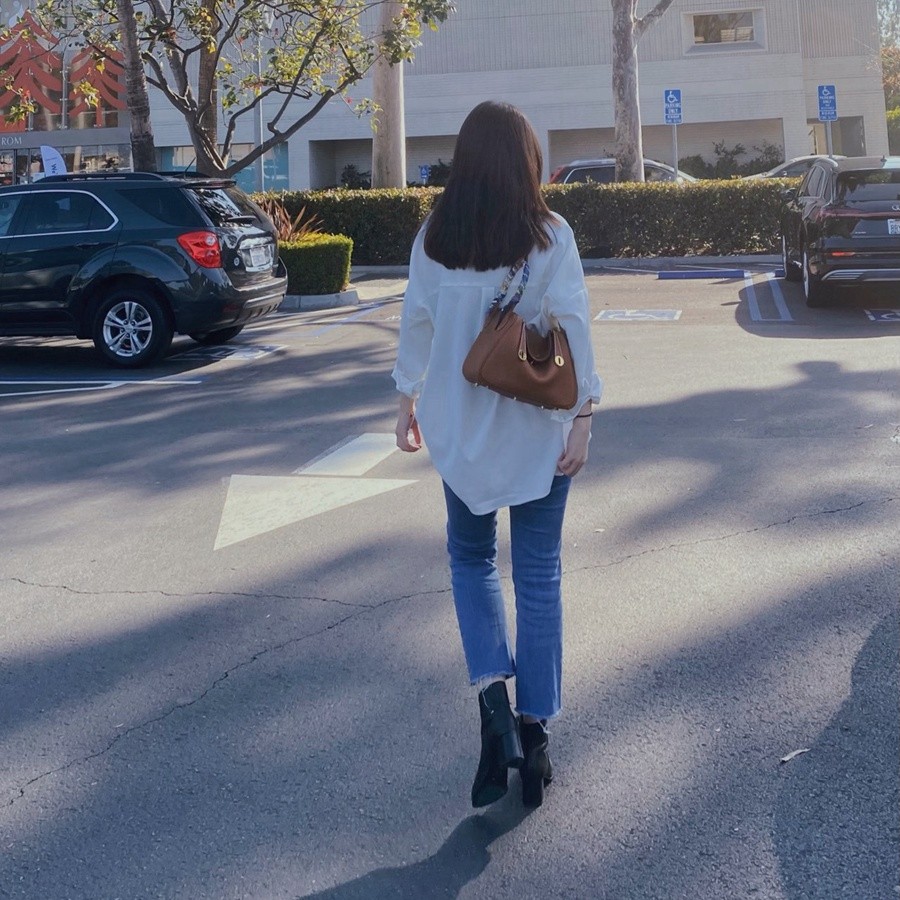 H Lindy 26CM 金棕金扣_30