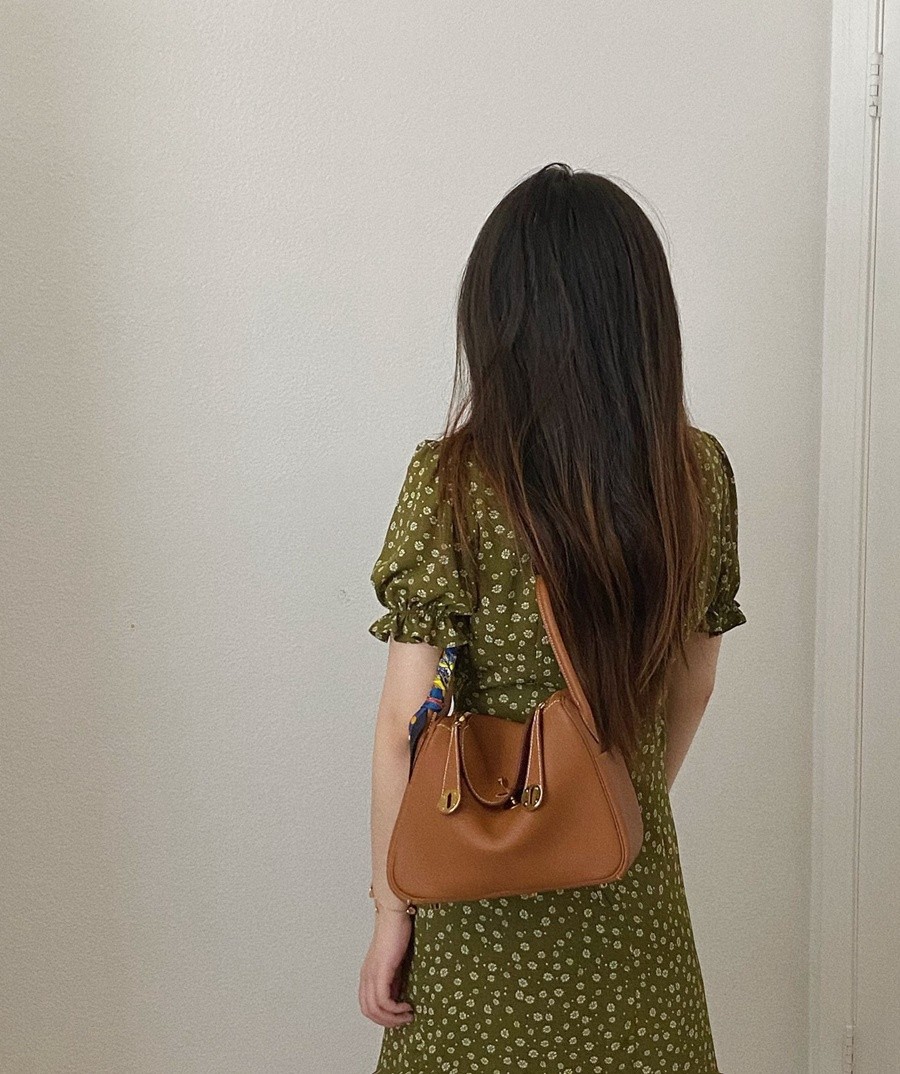 H Lindy 26CM 金棕金扣_29