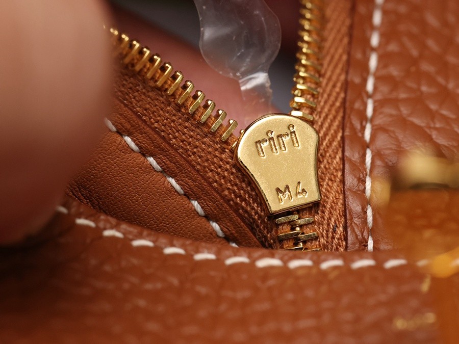 H Lindy Mini 19CM 金棕色金扣_25