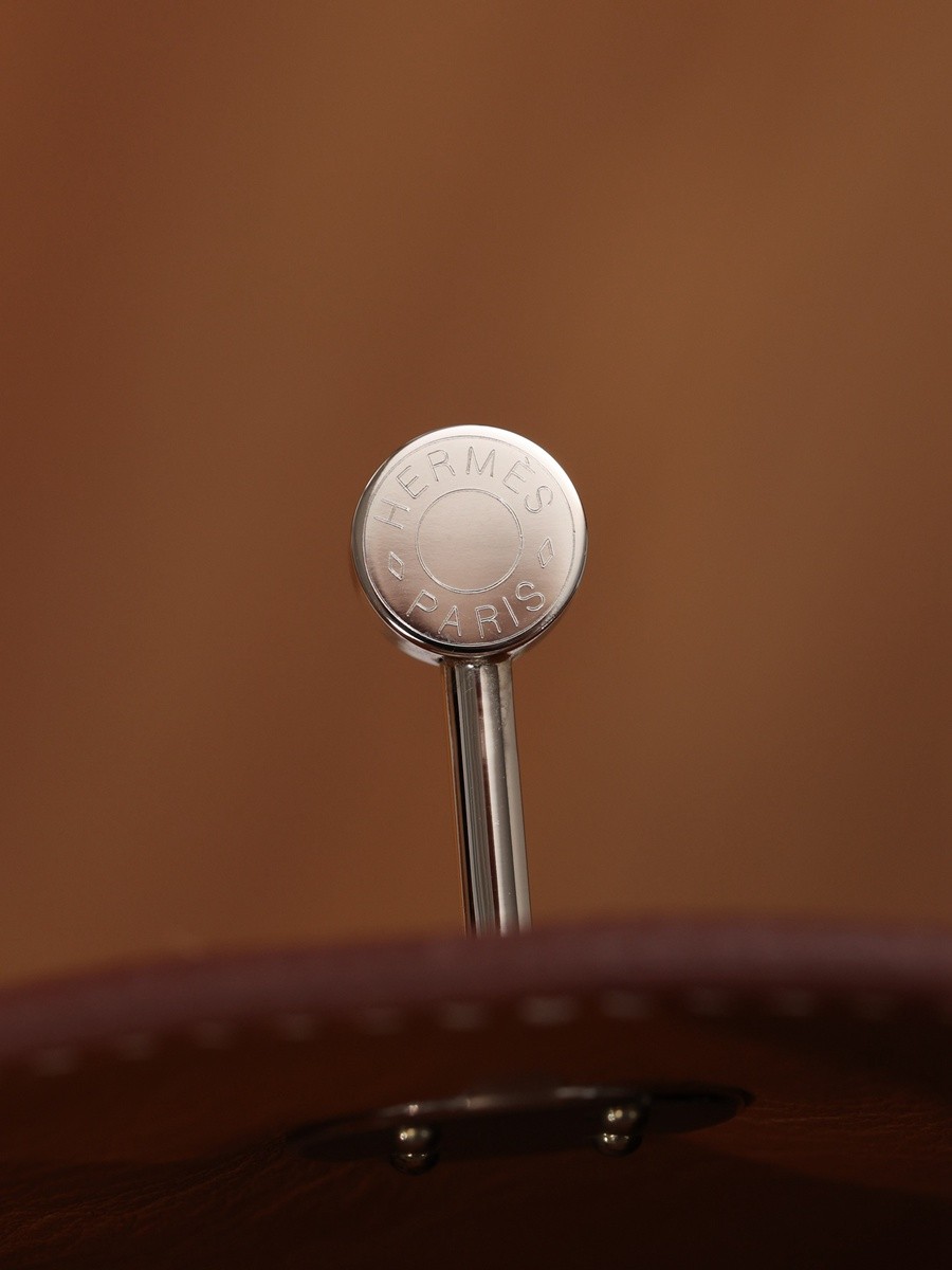 H Lindy Mini 19CM 金棕色銀扣_17