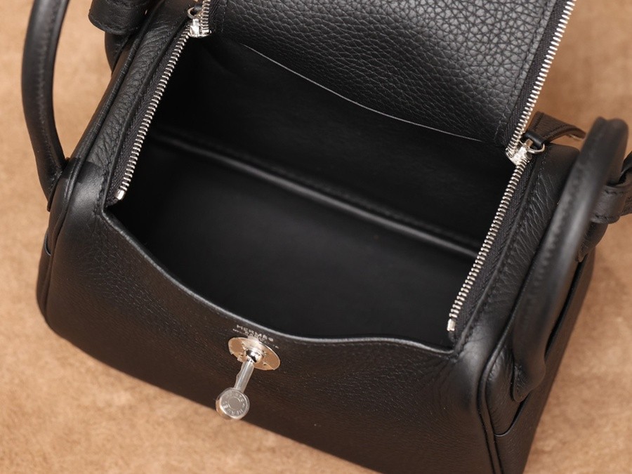 H Lindy Mini 19CM 黑色銀扣_11