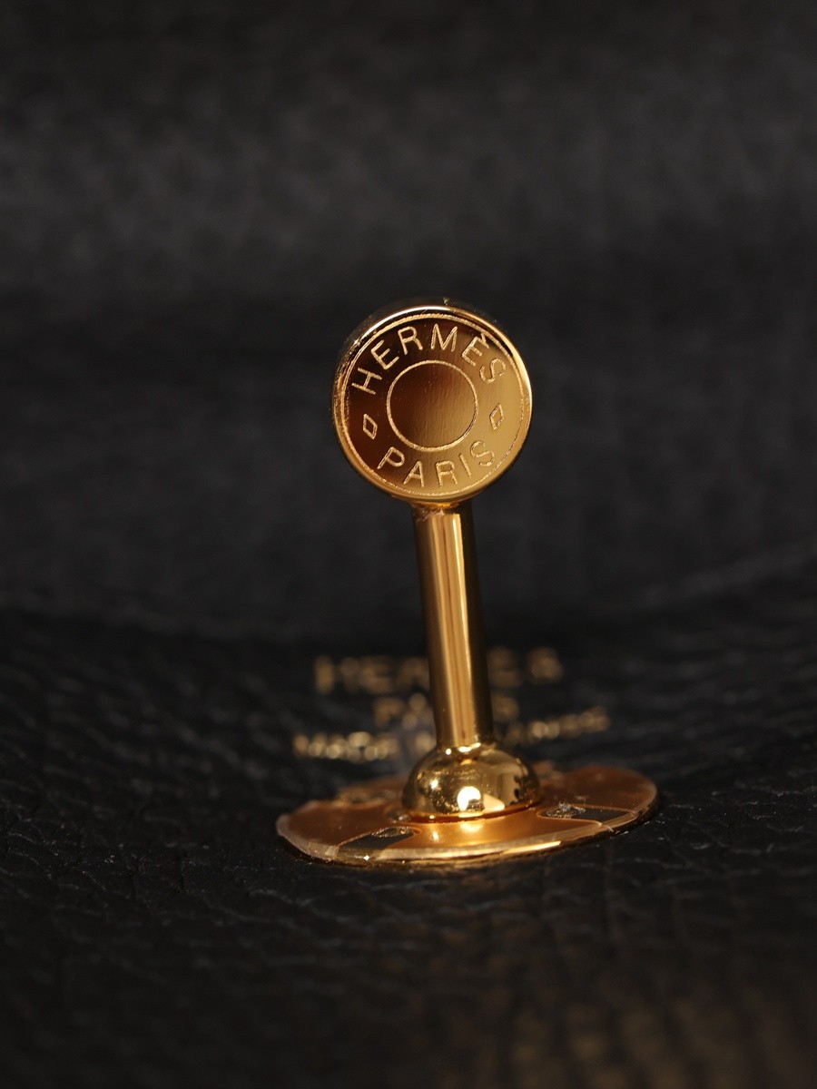 H Lindy Mini 19CM 黑色金扣_18