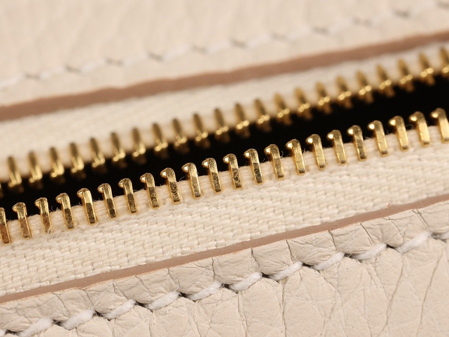 H Lindy Mini 19CM 奶昔白金扣_13