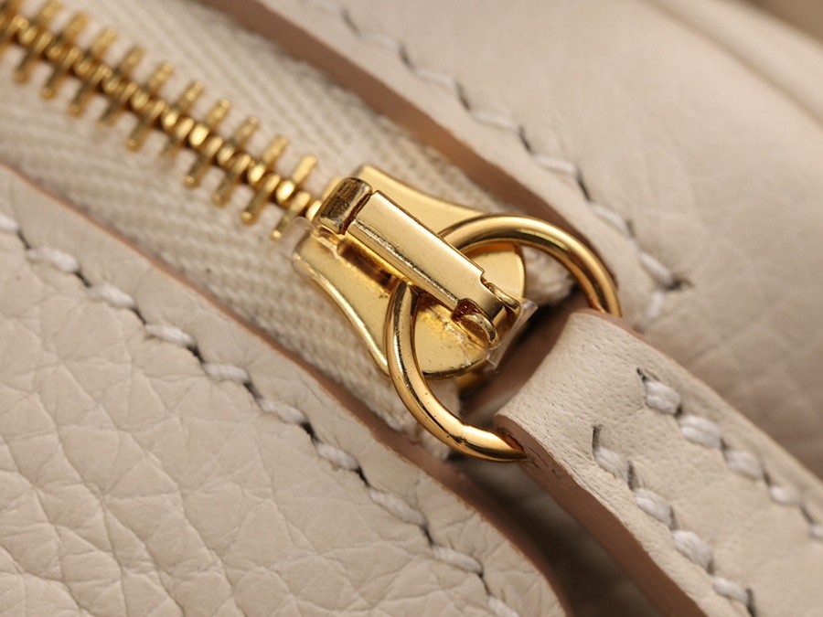 H Lindy Mini 19CM 奶昔白金扣_12