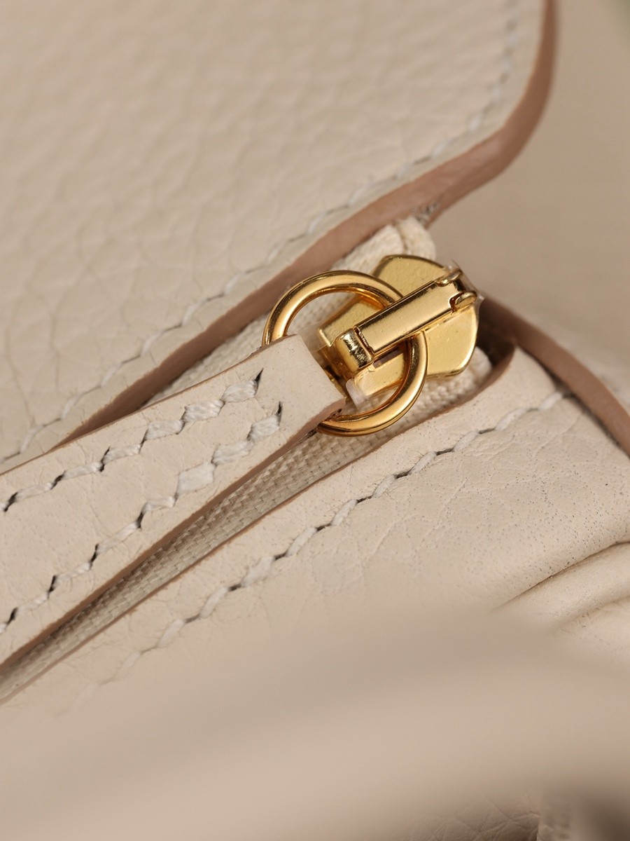 H Lindy 26CM 奶昔白 金扣_17