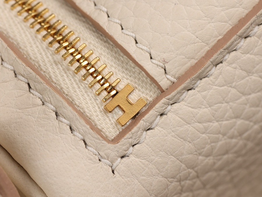 H Lindy 26CM 奶昔白 金扣_15