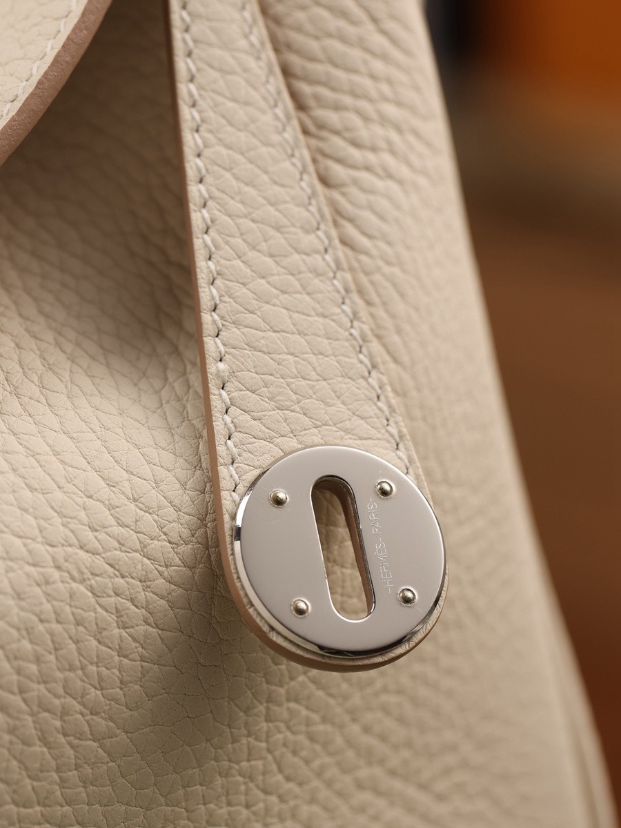 H Lindy 26CM 奶昔白 銀扣_9