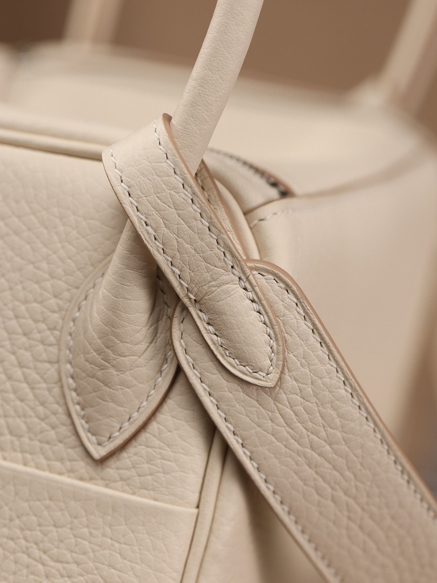 H Lindy 26CM 奶昔白 銀扣_19