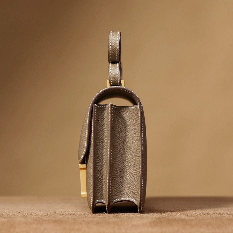 H Constance 19大象灰金扣_4