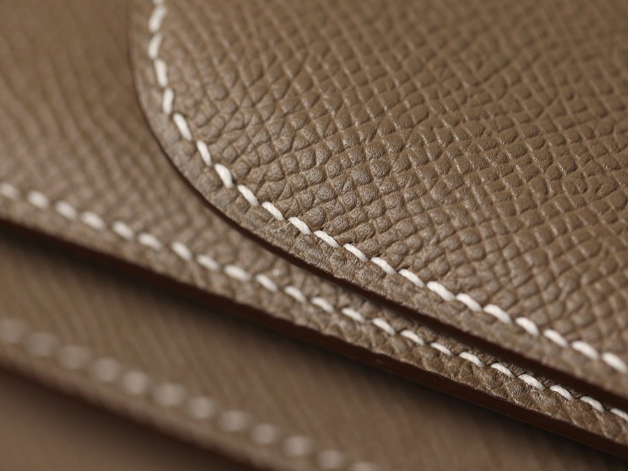 H Constance 19大象灰金扣_8