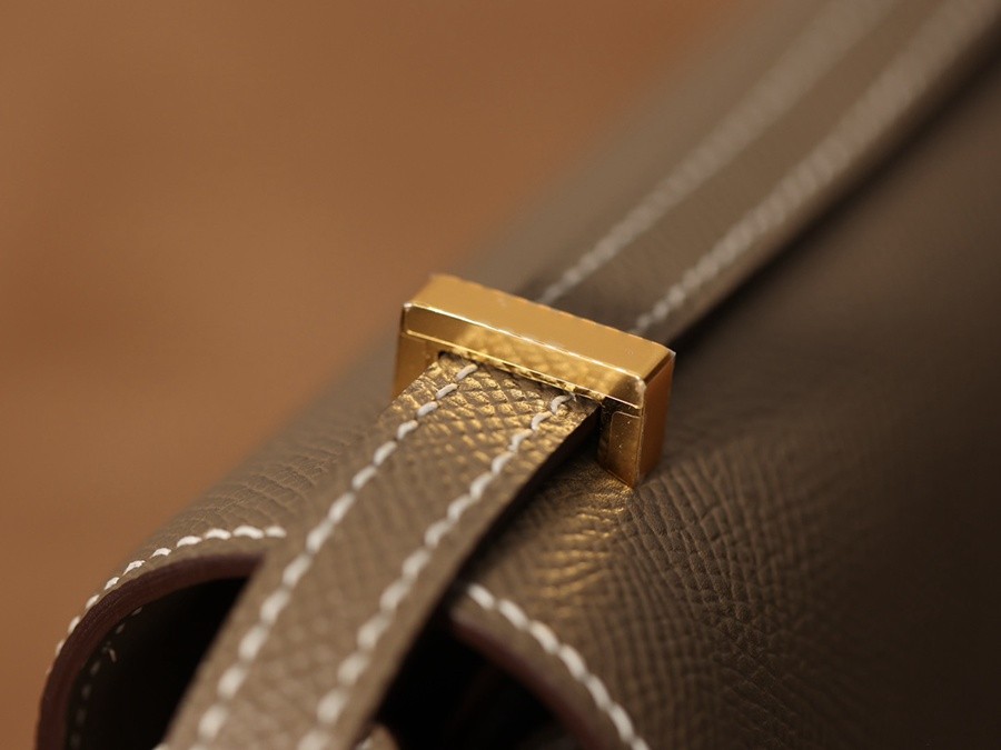 H Constance 19大象灰金扣_20