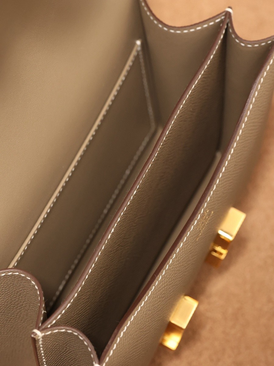 H Constance 19大象灰金扣_26