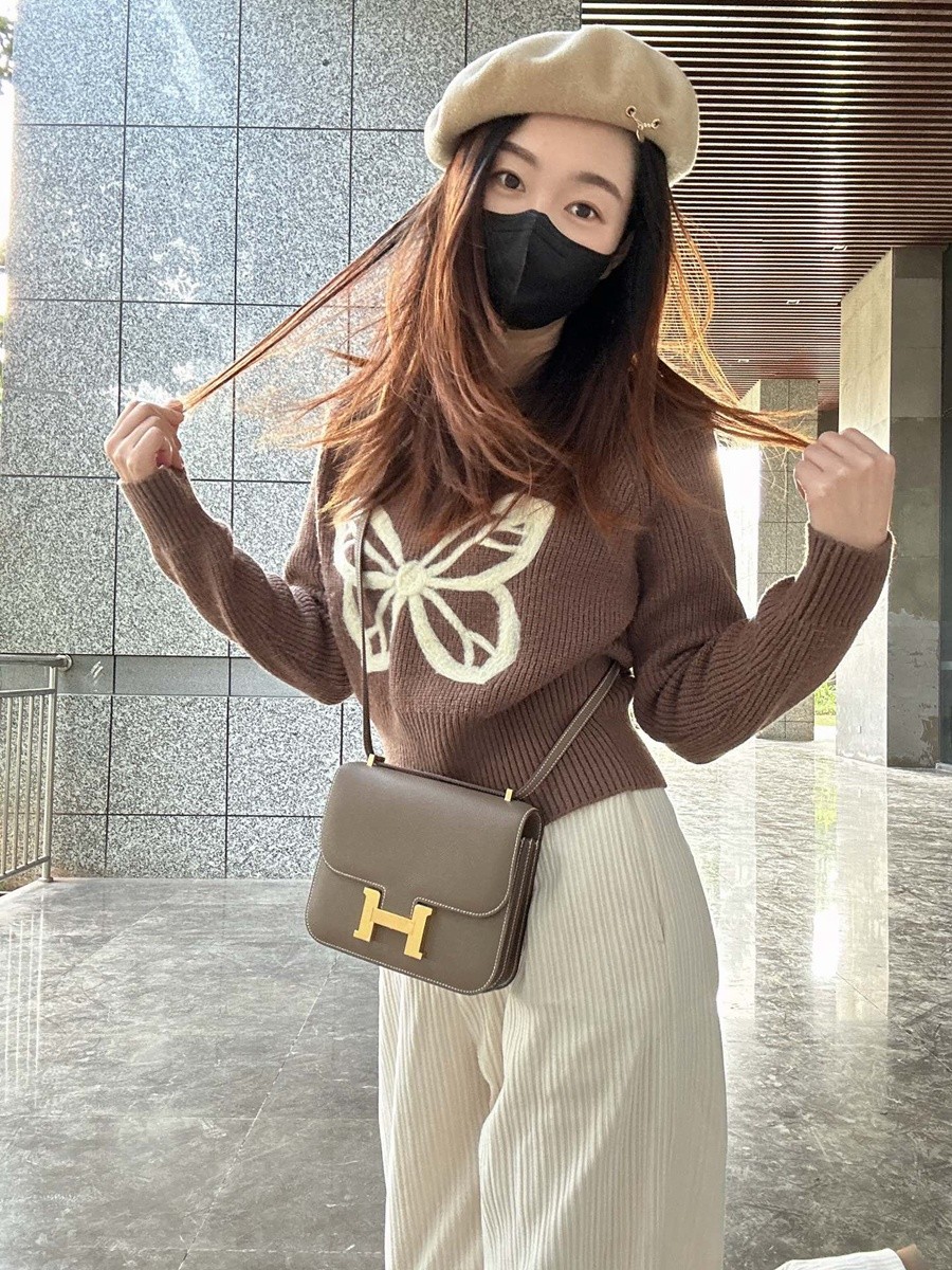 H Constance 19大象灰金扣_28