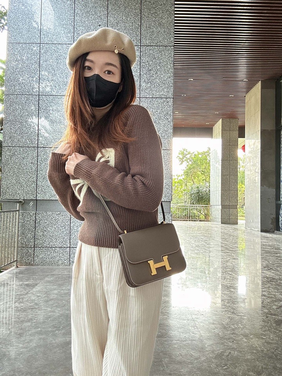 H Constance 19大象灰金扣_29