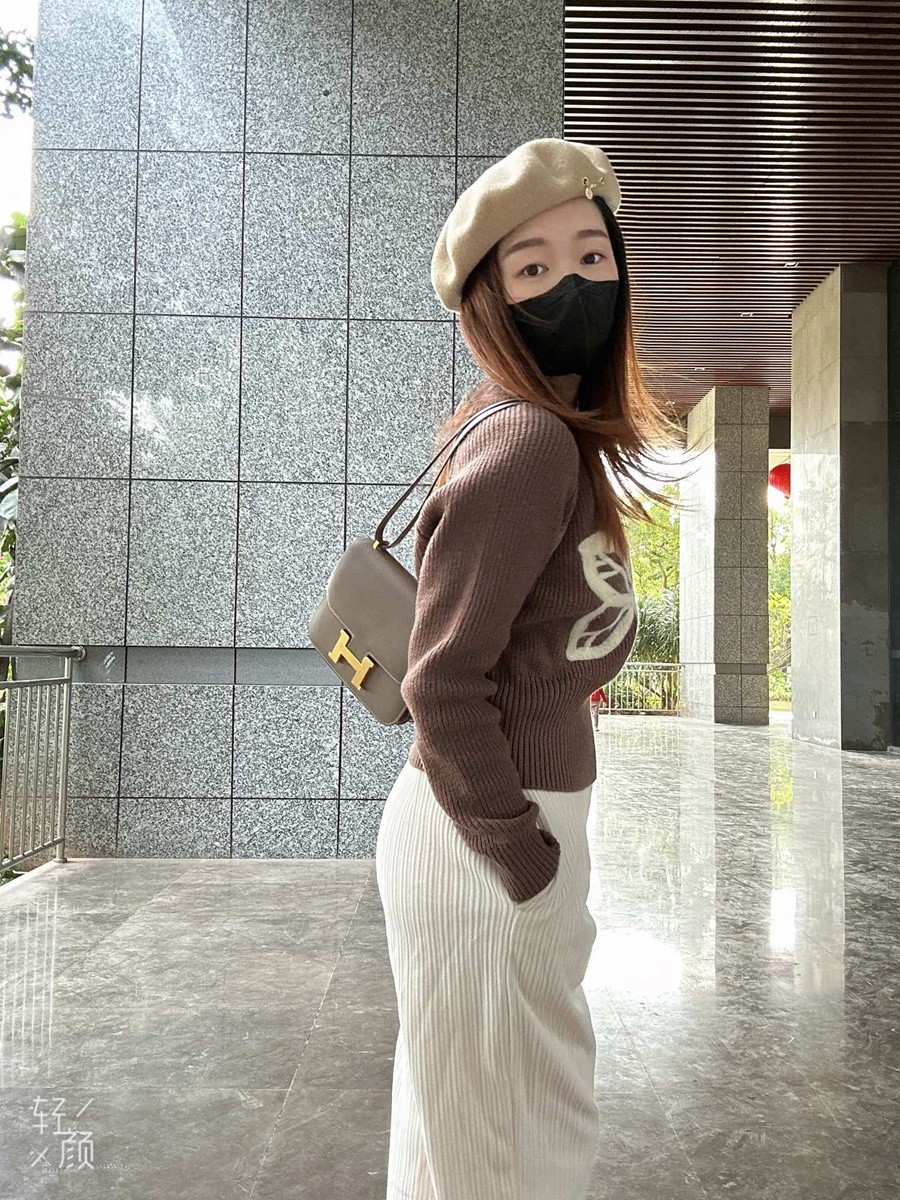 H Constance 19大象灰金扣_30