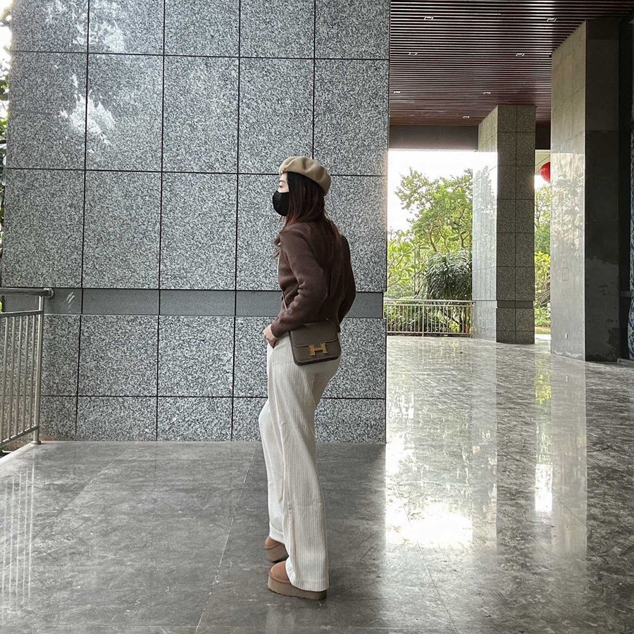 H Constance 19大象灰金扣_33