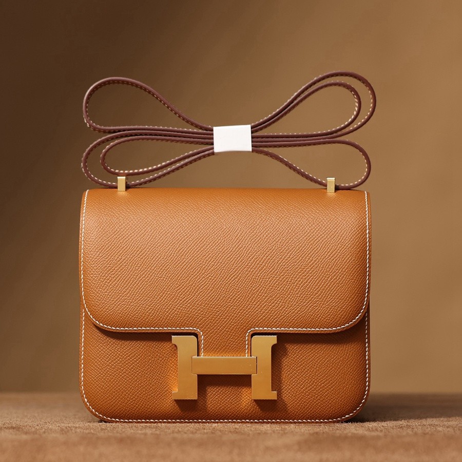 H Constance 19金棕金扣_1