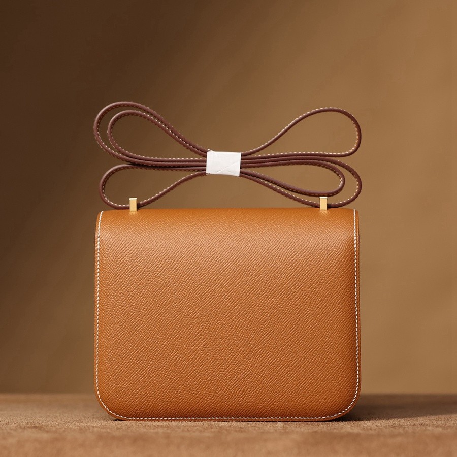 H Constance 19金棕金扣_4